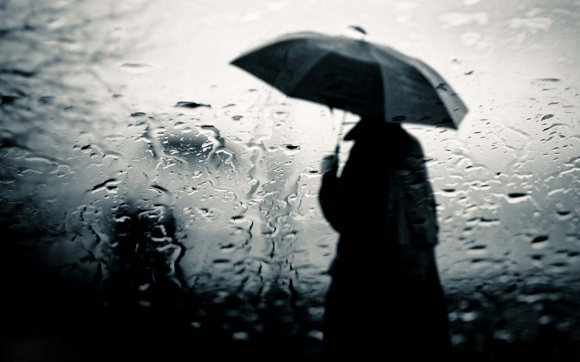 Дождь и одиночество - обои