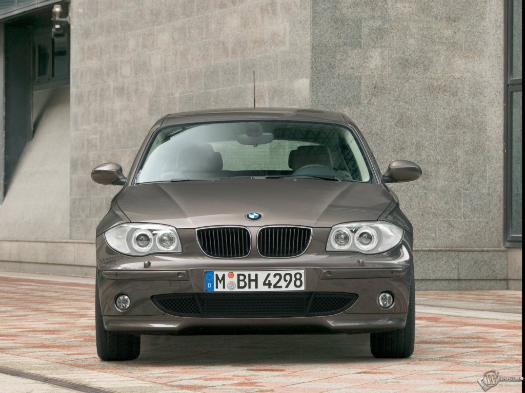 BMW 1 новые обои