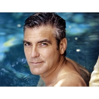   (George Clooney)     