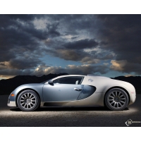 Bugatti Veyron       