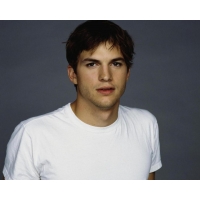 Ashton Kutcher       windows
