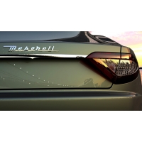 Maserati  (6 .)