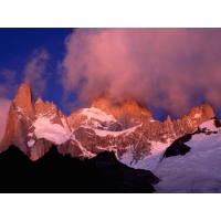Вечерние облака в заснеженных горах - картинки и красивые обои, изменение рабочего стола